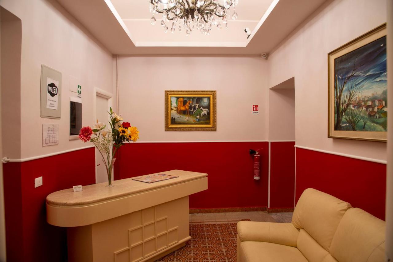 Domus Napoleone Hotell Roma Eksteriør bilde