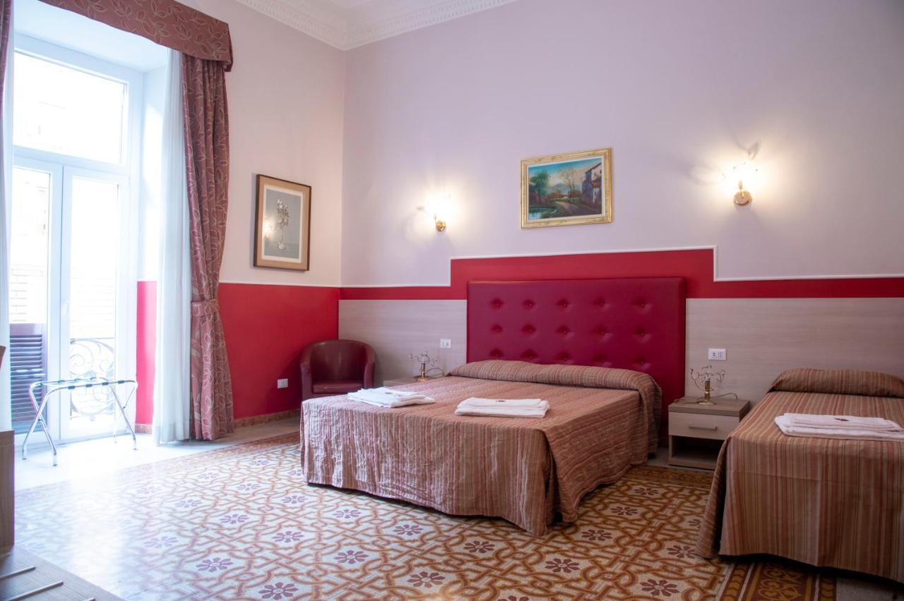 Domus Napoleone Hotell Roma Eksteriør bilde