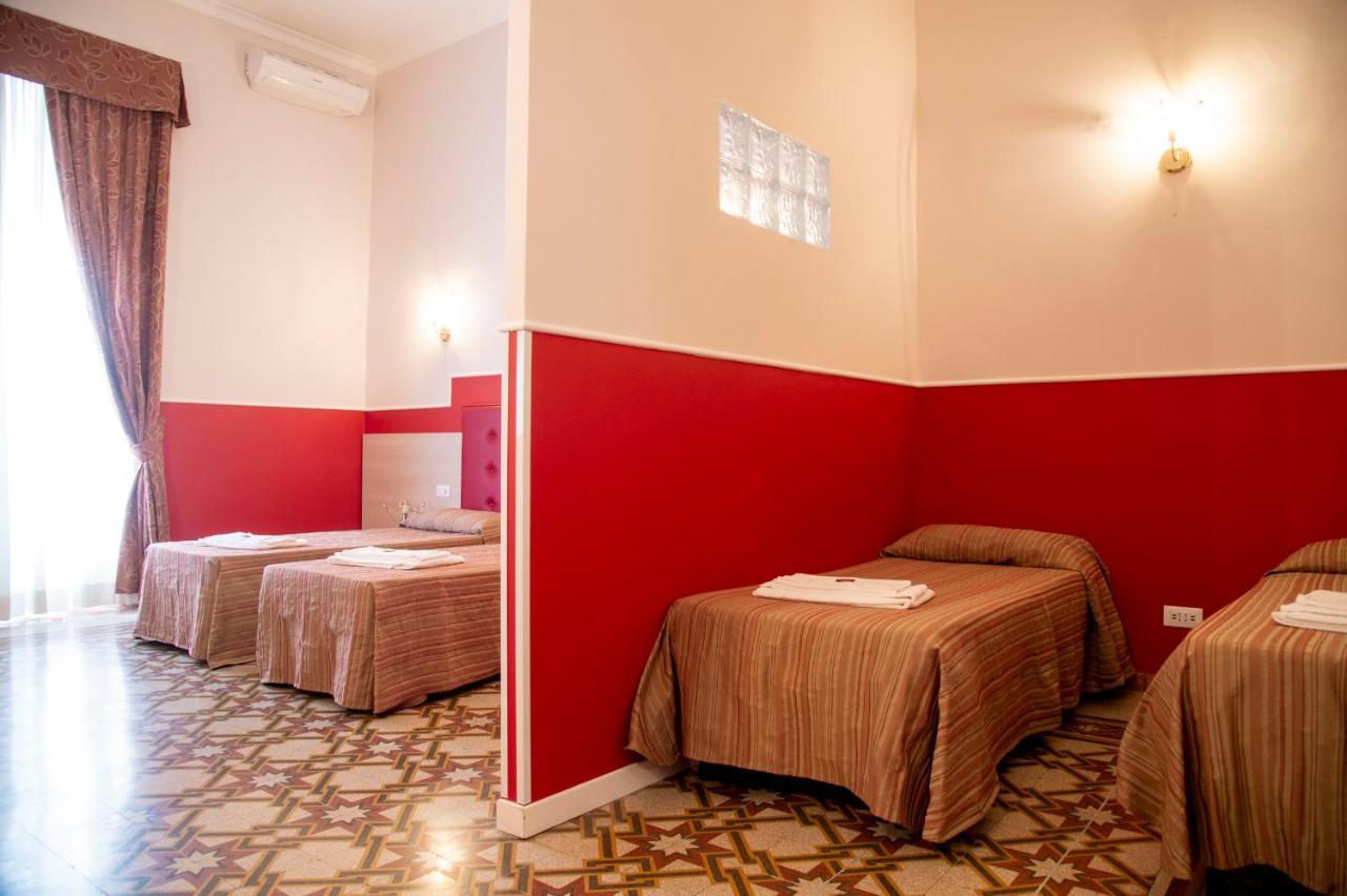 Domus Napoleone Hotell Roma Eksteriør bilde