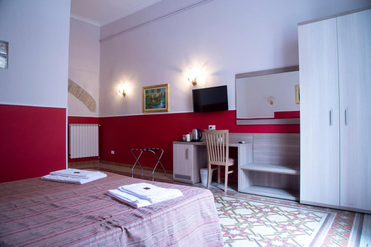 Domus Napoleone Hotell Roma Eksteriør bilde