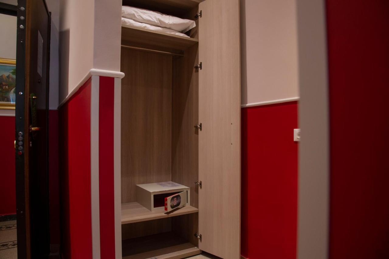 Domus Napoleone Hotell Roma Eksteriør bilde