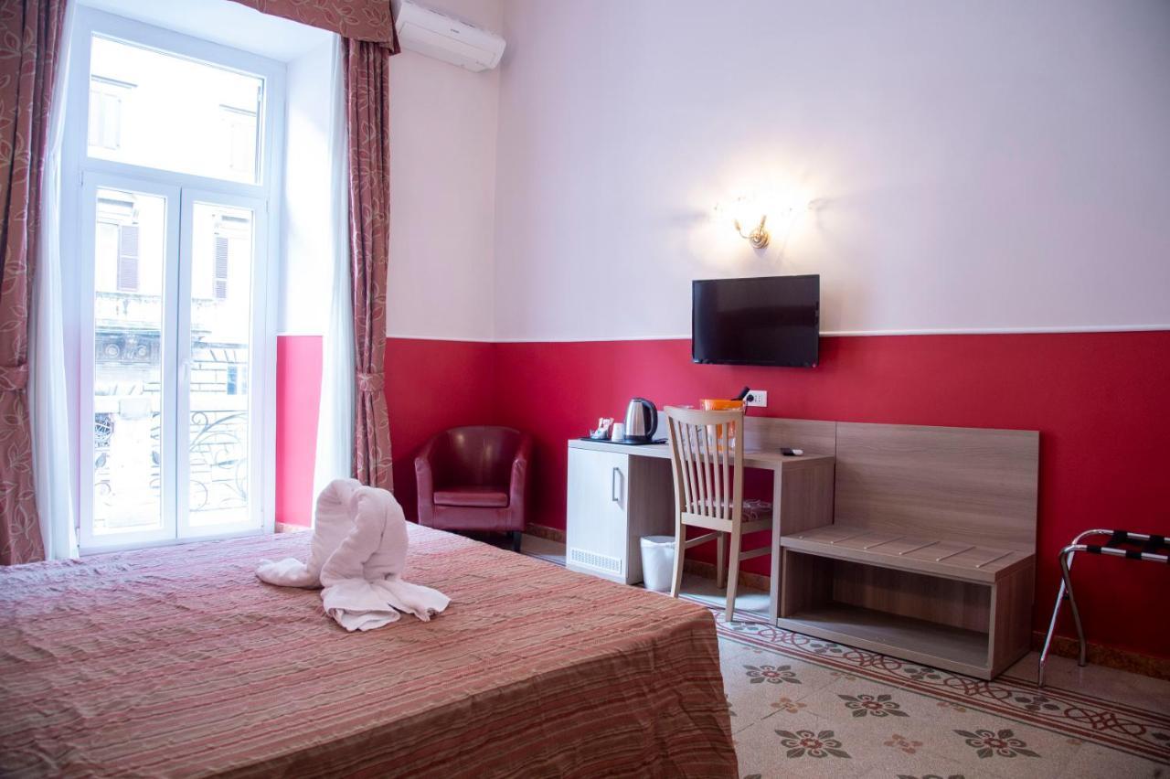 Domus Napoleone Hotell Roma Eksteriør bilde