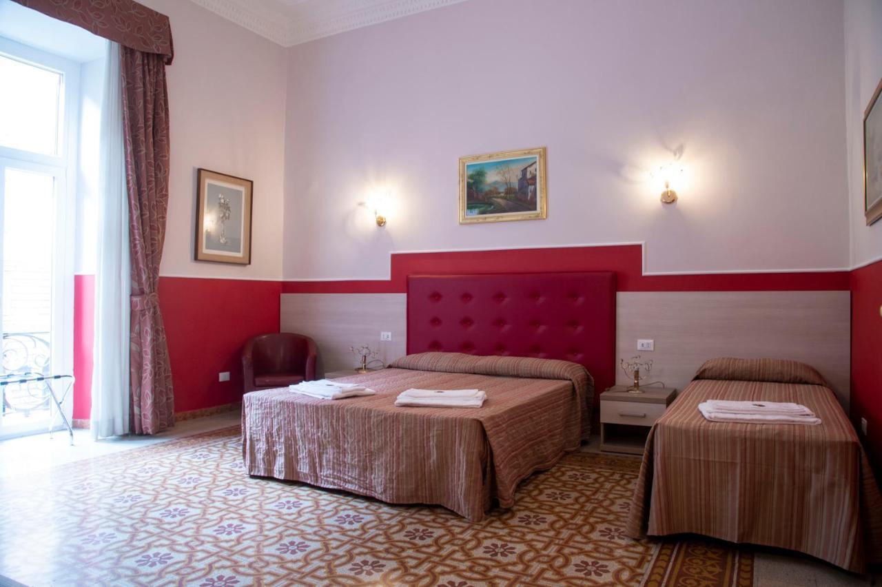 Domus Napoleone Hotell Roma Eksteriør bilde