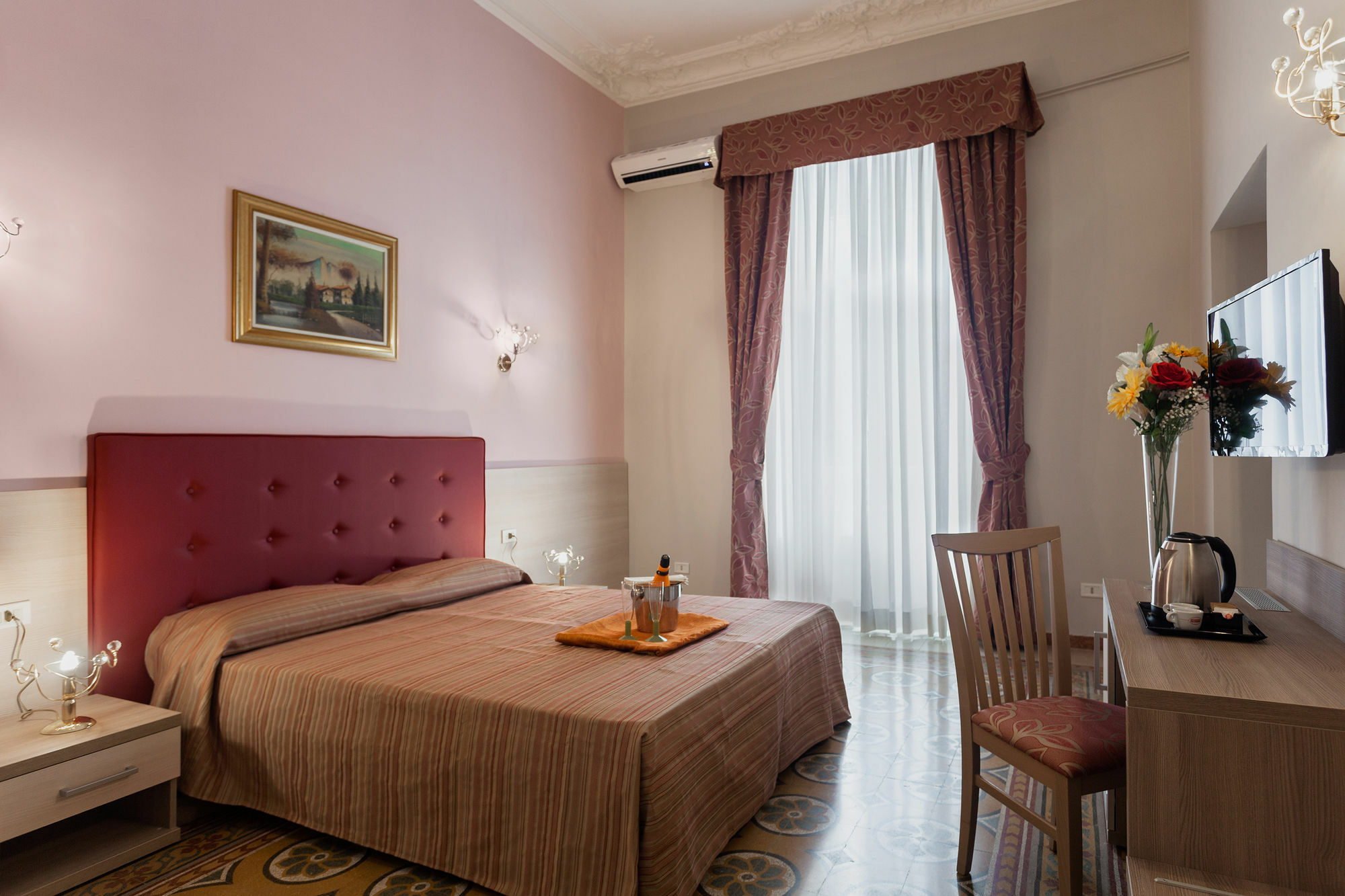 Domus Napoleone Hotell Roma Eksteriør bilde