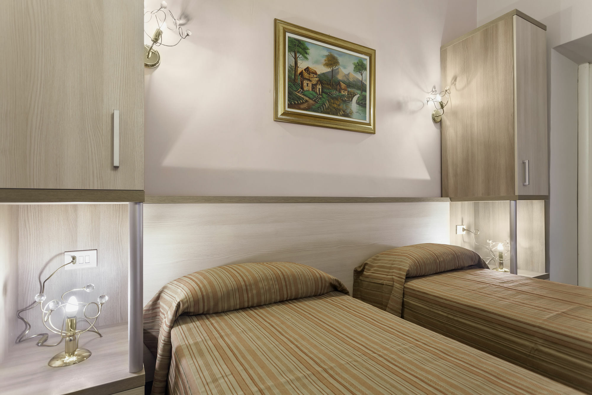 Domus Napoleone Hotell Roma Eksteriør bilde
